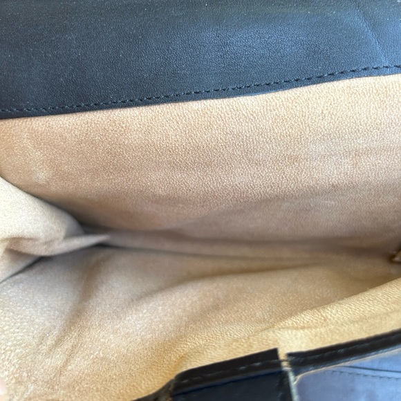 St Dennis crossbody/organizer. Removable strap - Picture 3 of 4